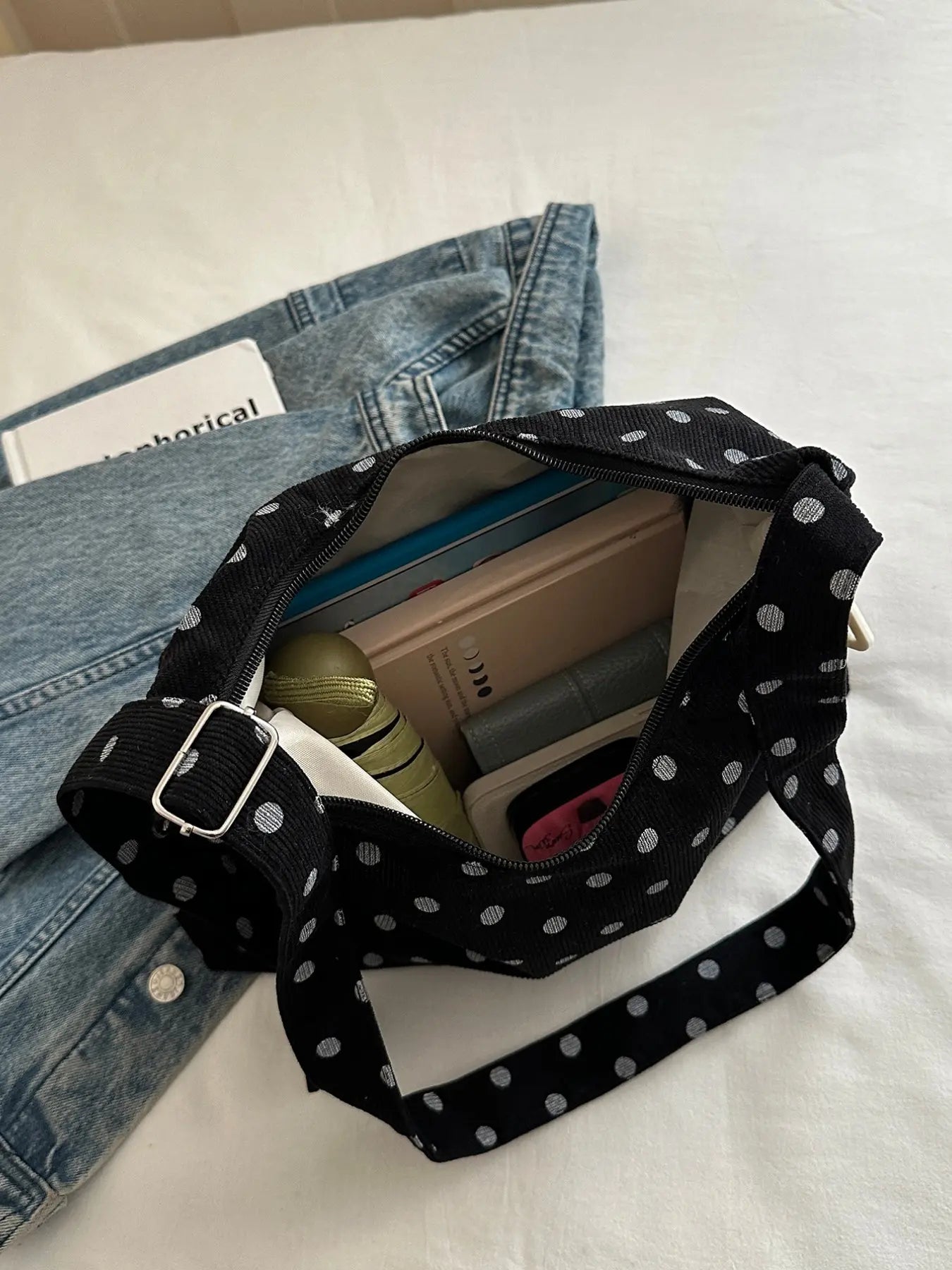 Korean Style Polka Dot Tote Bag, Zipper Closure Handbag, Large Capacity Foldable Commuter Shoulder Bag, Ideal for College Students