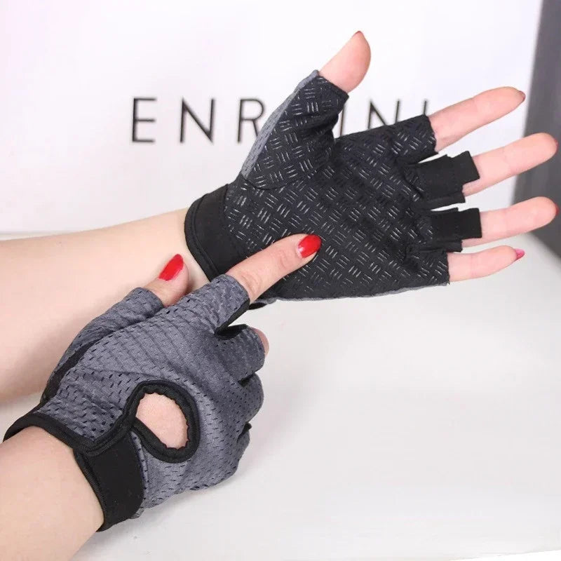 Summer Half Finger Gloves Ice Silk Breathable Gym Fitness Running Women Men Anti-Slip Pad Cycling Fingerless Gloves Bicycle