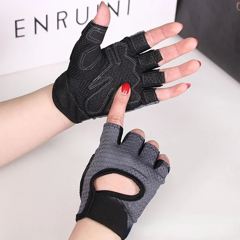 Summer Half Finger Gloves Ice Silk Breathable Gym Fitness Running Women Men Anti-Slip Pad Cycling Fingerless Gloves Bicycle